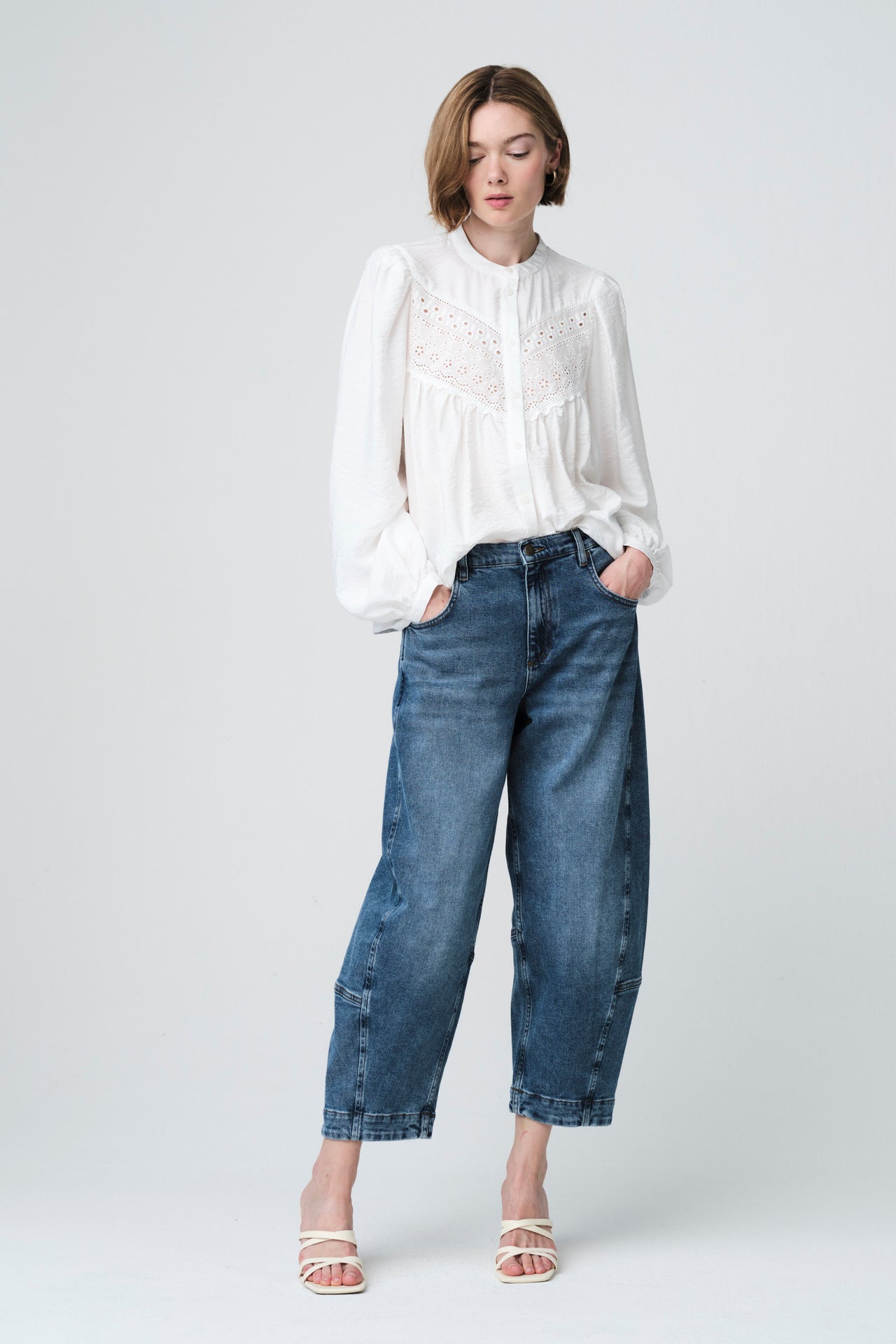 Vesy viscose lace blouse Vesy viscose lace blouse
