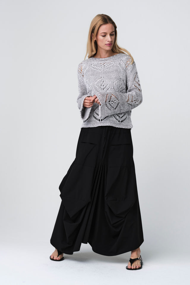 Sequined hole pullover E25053 Sequined hole pullover E25053
