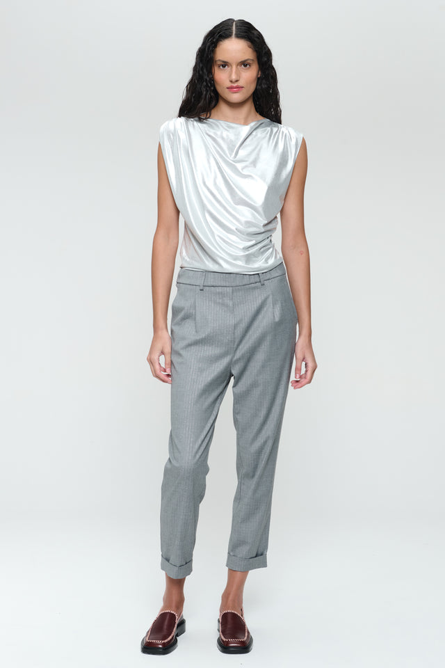 Nelly silver shine foil top Nelly silver shine foil top