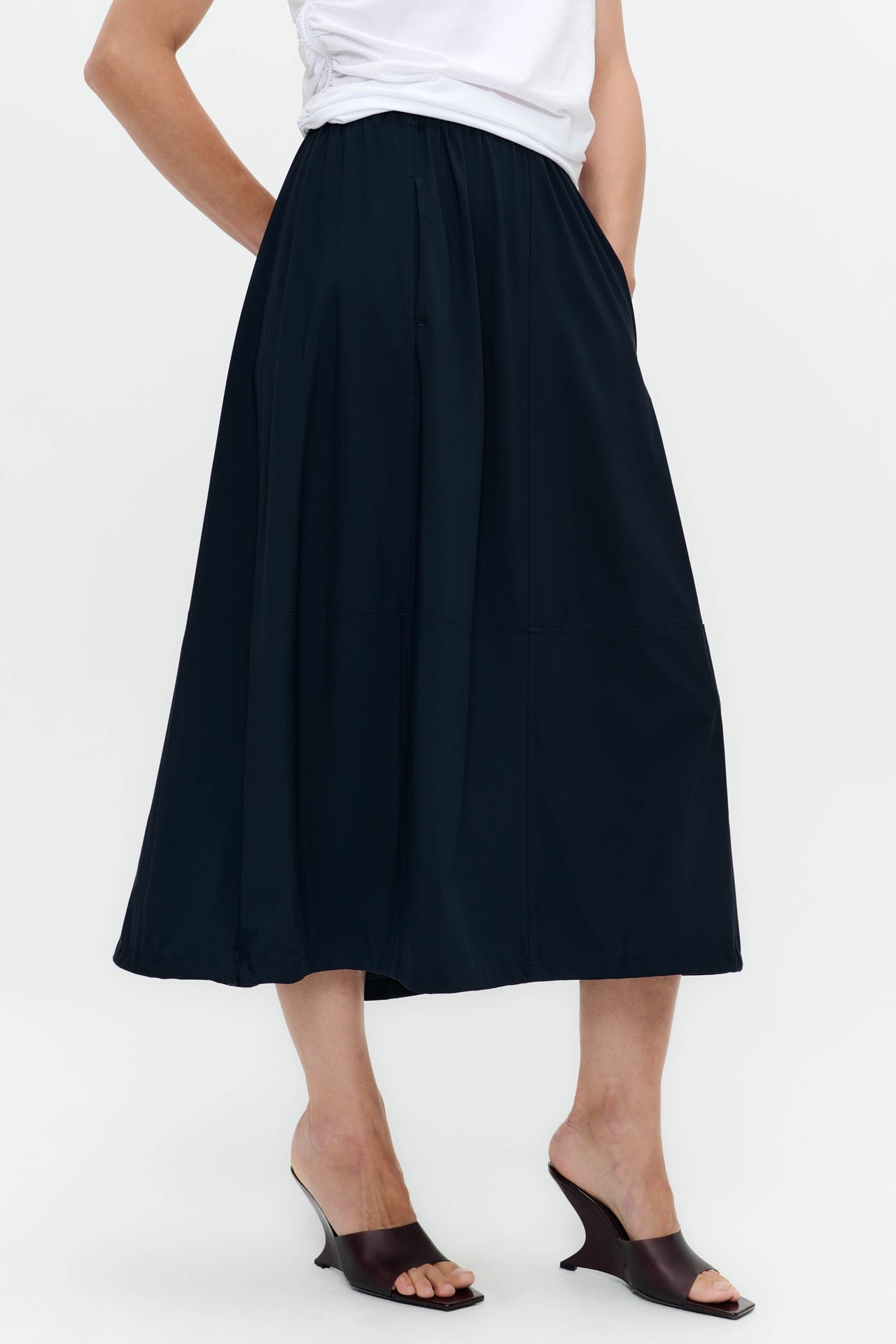 Maud stretch technical jersey skirt Maud stretch technical jersey skirt