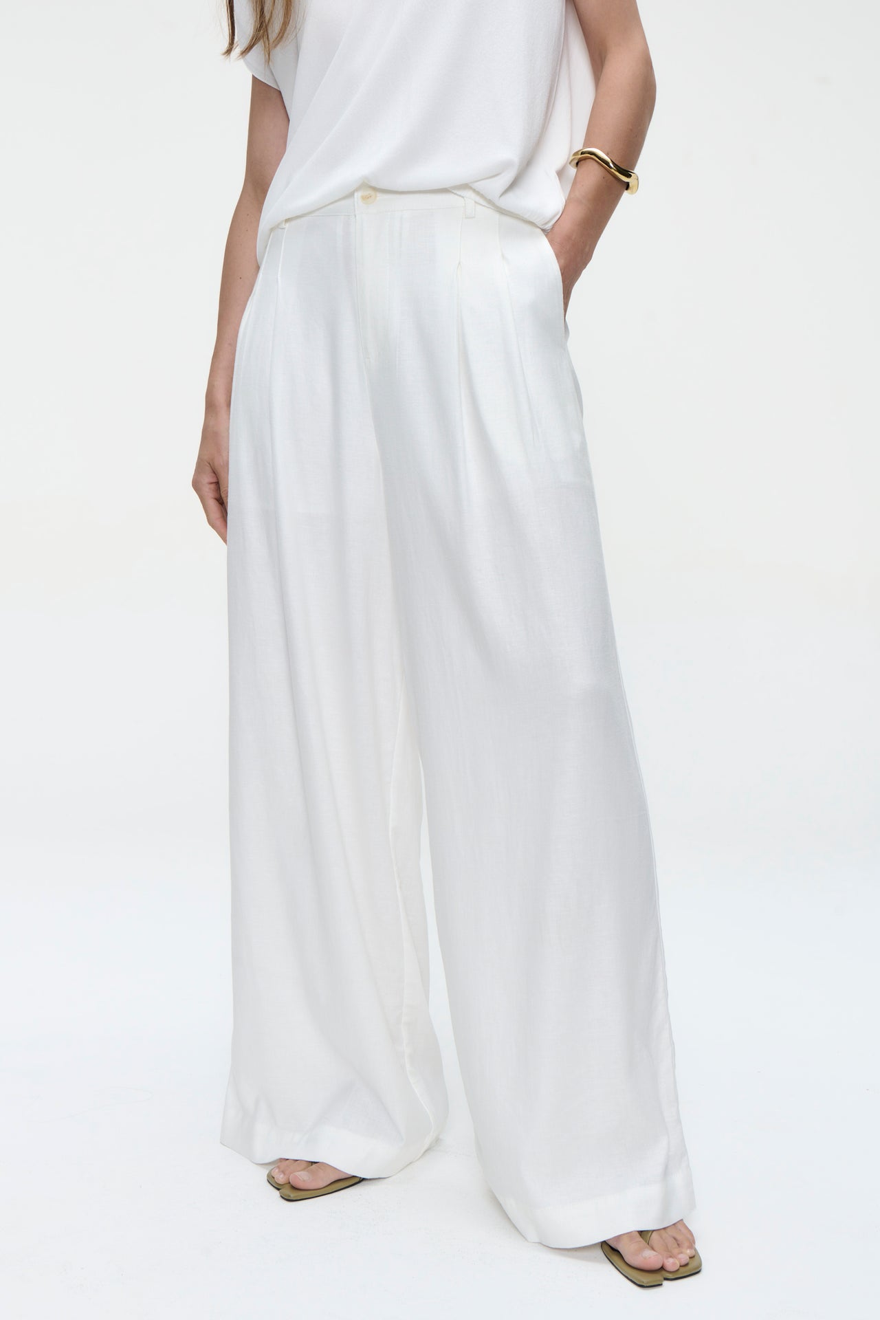 Takara linen mix pants Takara linen mix pants