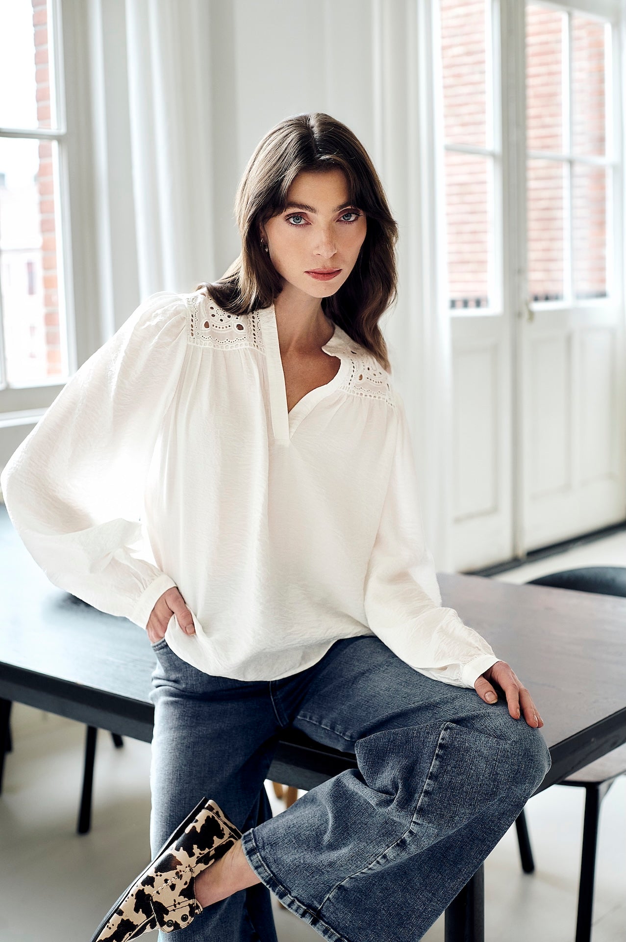 Alen viscose lace blouse Alen viscose lace blouse