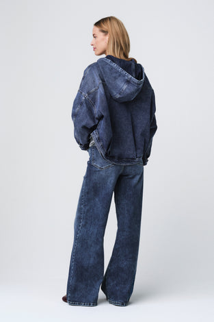 Fly loose yoga jeans