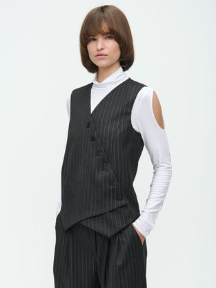 Oliver Vest