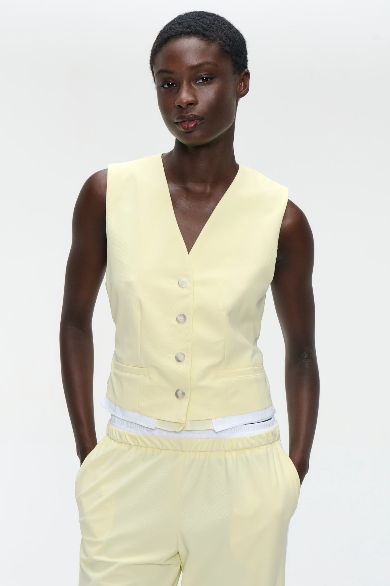 Kay structure tech jersey vest