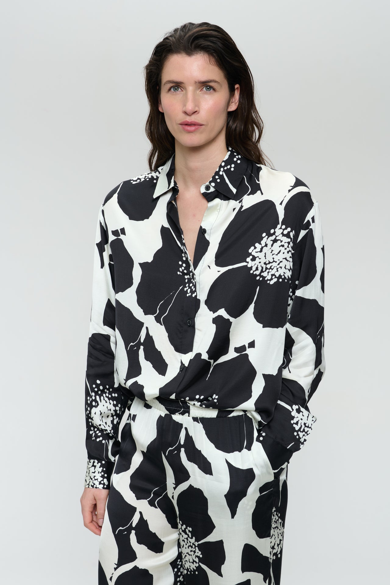 Avine printed shine viscose blouse