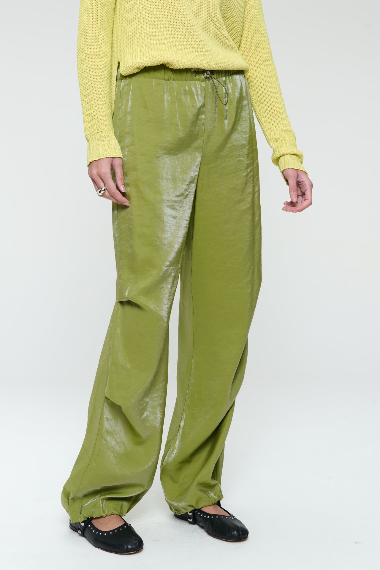 AvalonN shiny viscose pants