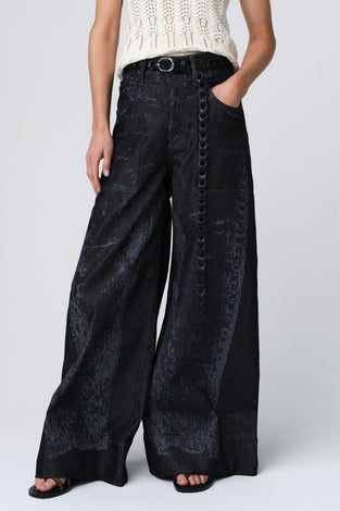 Unusal design loose pants