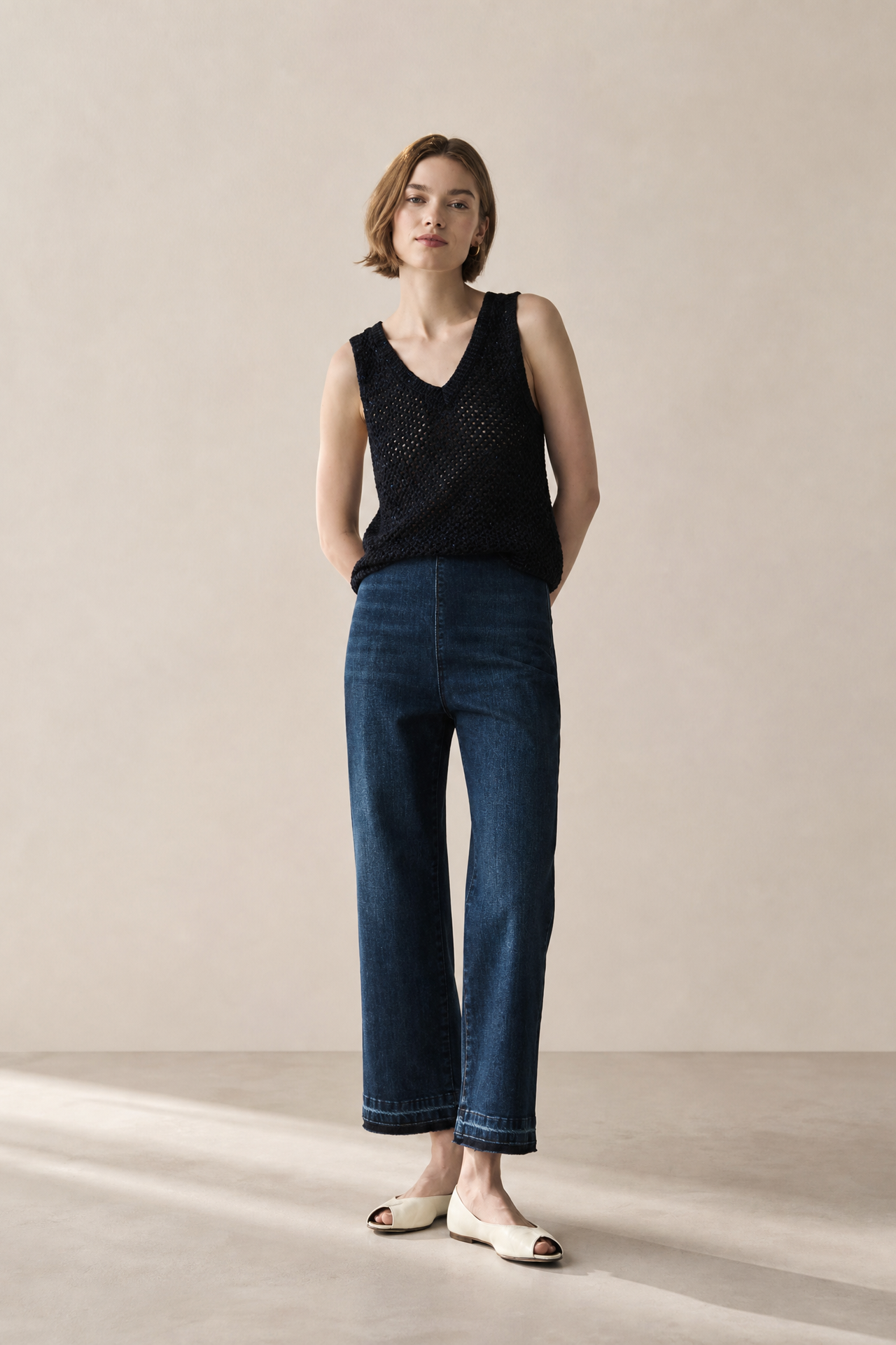 Openwork knit with sequins top 90841