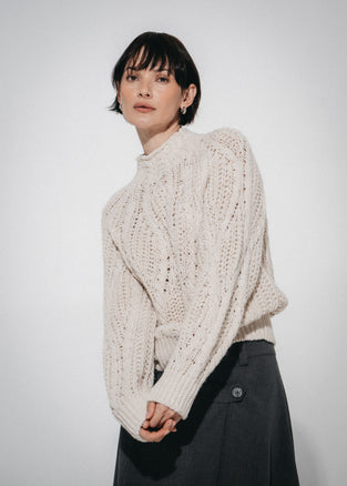 Cozy winter pullover 3094
