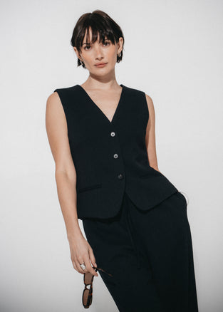 Colette back details gilet