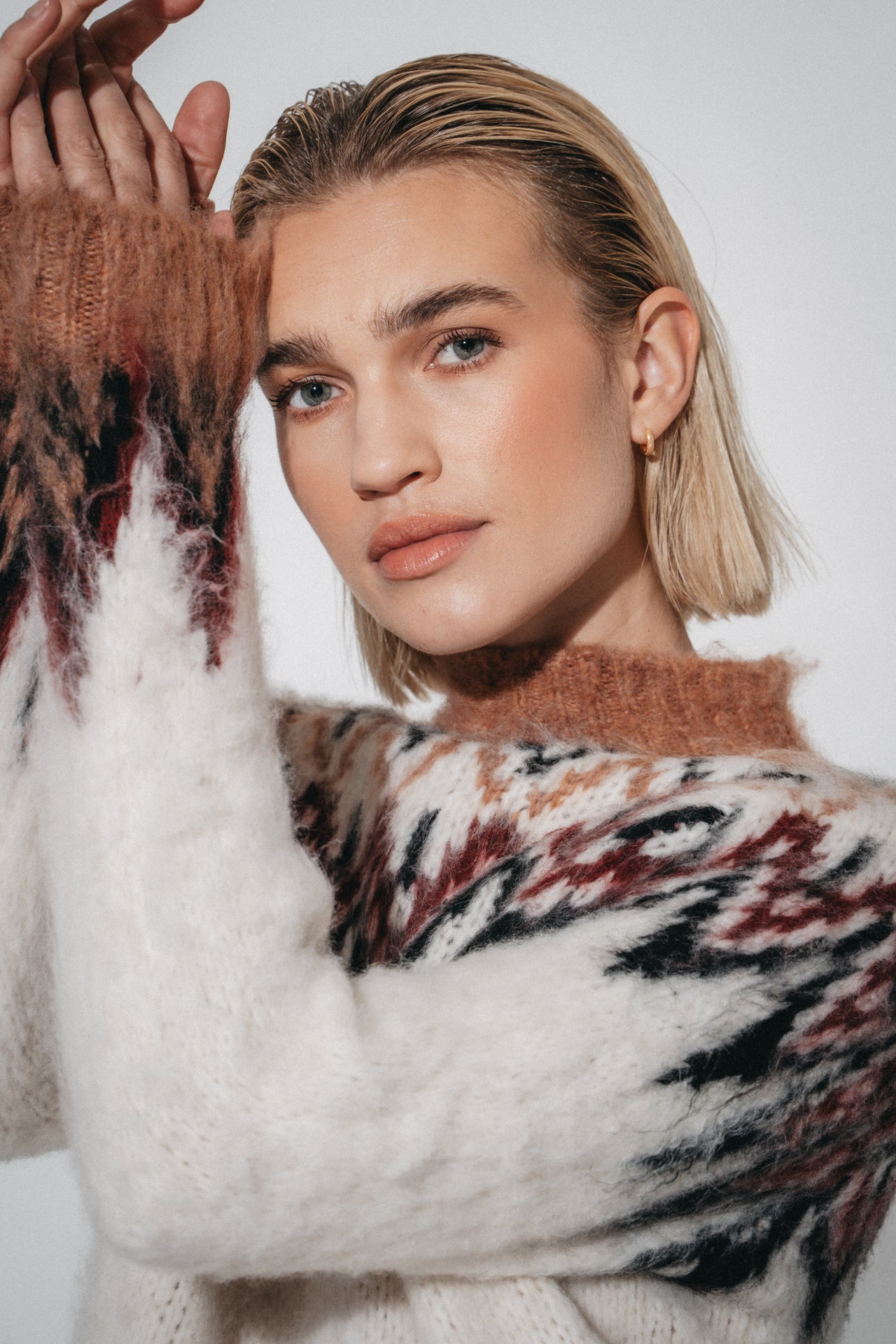 Brushed winter pullover H26001